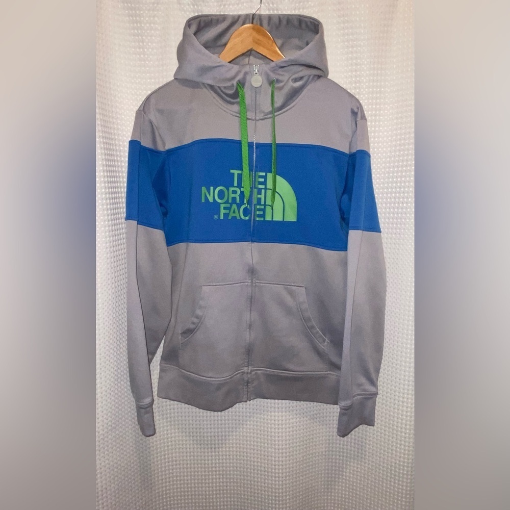 2/60$ THE NORTH FACE zip up hoodie size medium